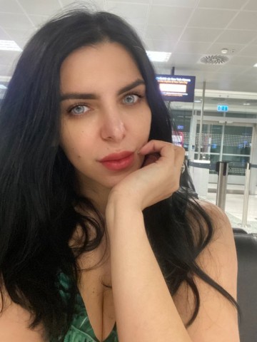 Ontspannende massage door Kira – zacht en professioneel.