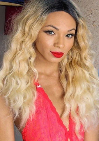 Ik ben een hele lieve Shemale en wil een warme man ontmoeten.