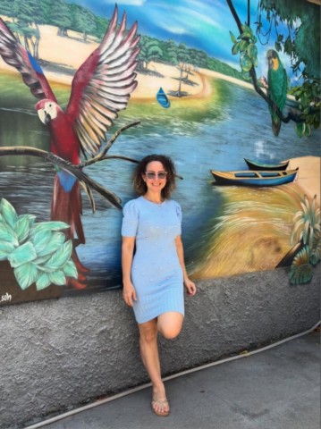 eine süße und hübsche Geliebte mit Überraschungen