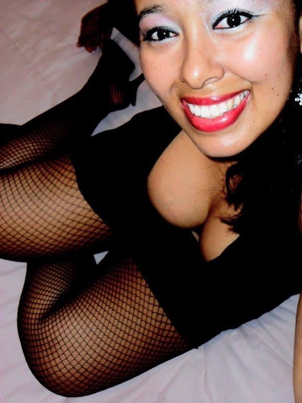 Latina vrouwtje zoekt spontane man voor intieme momenten!