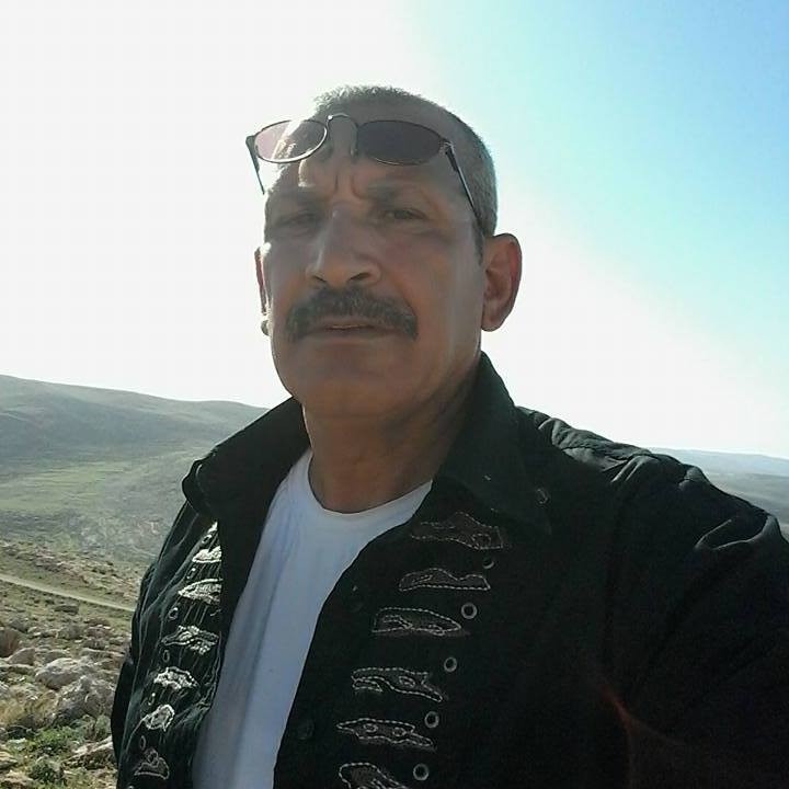 Zoek Nederlandse of Vlaamse man.