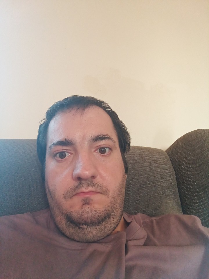 Ik Ben op zoek naar een midget