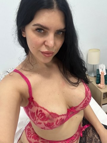 Kira – Elegant & onvergetelijke momenten