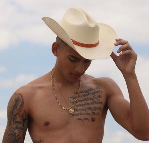 Krijg je een stijve van een jonge kerel?