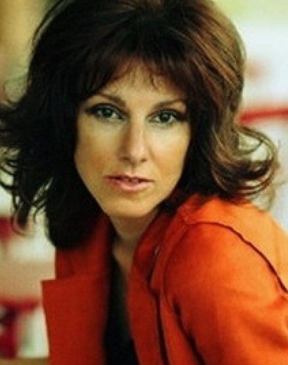 Ouder, slanker en geen borsten?