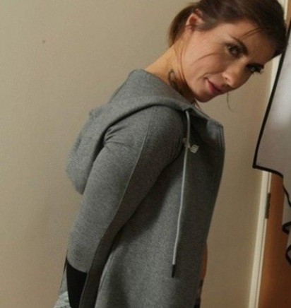 Ik zoek een man die raad weet met mijn onderdanige gevoelens.