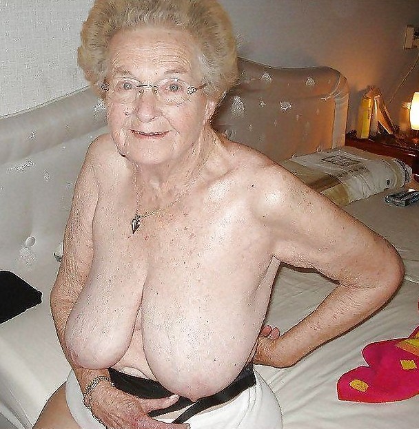 Oma zoekt stoute toyboy