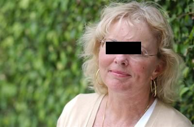 62 jarig omaatje zoekt een geile man
