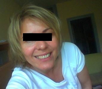 milf van 41 zoekt een lekkere met harde staaf