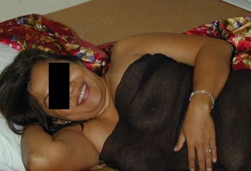 dikke indiaase meid van 32 zoekt geile sexdates