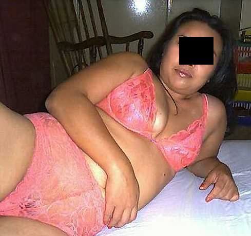 geile mollige Colinda van 38 zoekt sexdate