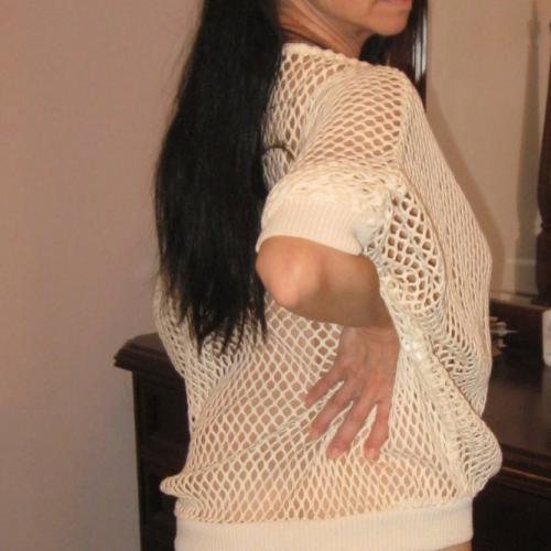 schrijf korte erotische verhaaltjes voor een internet forum 