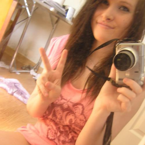 Ik ben een speelse meid, dus als je zin hebt om ff een beetje te flirt