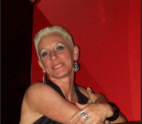Ik val zowel jong als oud zolang er maar een seksuele vonk is en we me