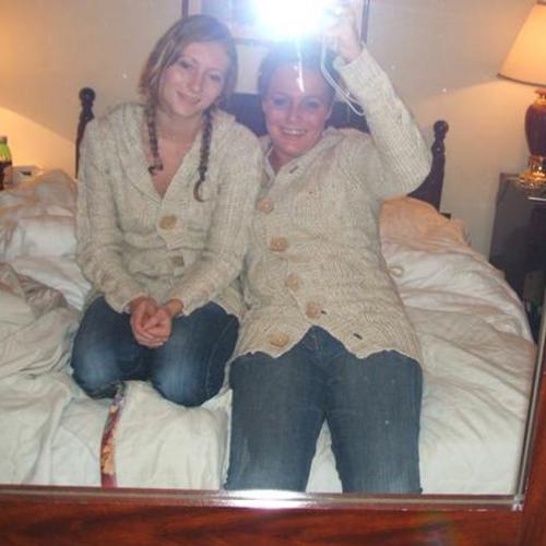 Ik ben een vrij vrolijke, zorgzame, betrouwbare meid met de hart op de