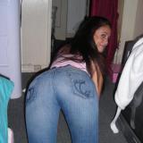 Mooi meisje, sportief, platte buik, iets te rond kontje is gek op aand