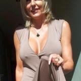 Ik ben een pittige tante die niet op haar mondje is gevallen. Mijn roo