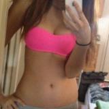 NEE, ik eet niet met stokjes en NEE. ik eet ook niet elke dag rijst! E