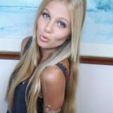 Ik ben een leuke jonge meid die weet wat ze wil.ben altijd in voor een