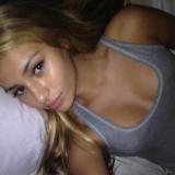 Like what you see? Ben een halfbloedje van 19 en zit op MBO. Zoek niet