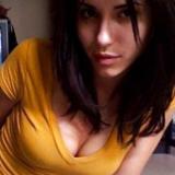 Ik zoek een vlotte kompaan tussen de 18 en 35 jaar die me mee neemt en