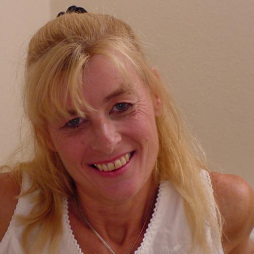 mijn naam is Jennifer, een gewillige vrouw van 53, die houd van lekker