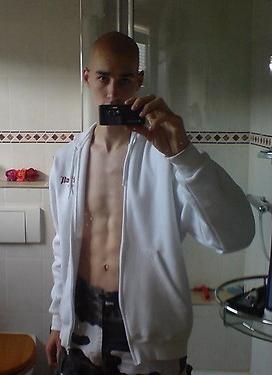 jonge man zoekt oudere vrouw — foto 1