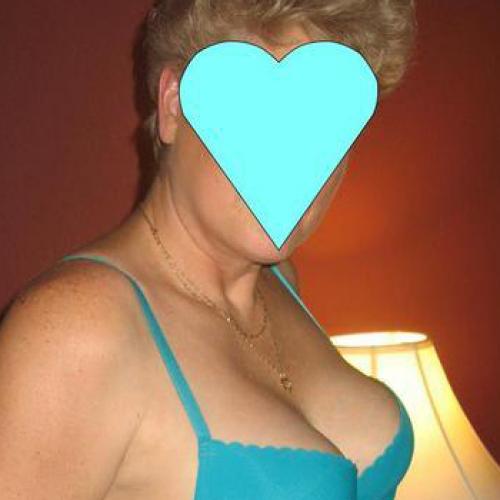 ben een speelse gezellige oude vrijster en zoek een sexdate