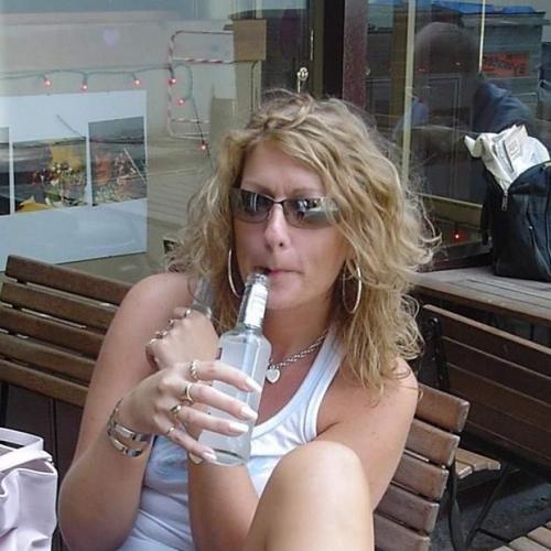 op zoek naar gezellig contact en wie weet een date