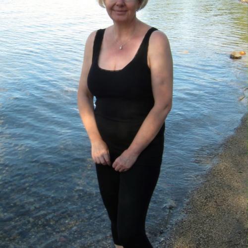ben een 65 jarige vrouw en zoek een man om vreemd te gaan