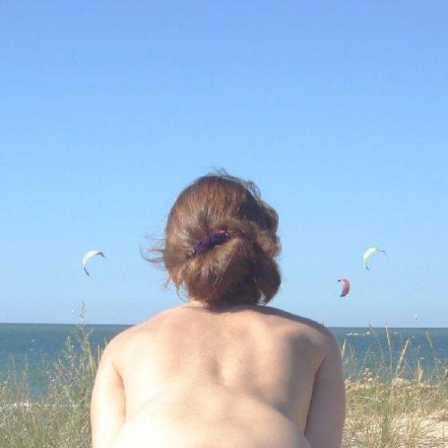 zoek een spannende sexbuddy om van elkaar te genieten