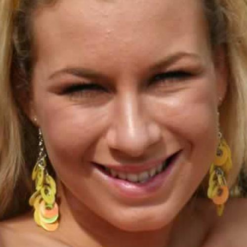 Nina is geil ..