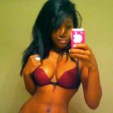 Heyhey, Shanti hier!! Ik ben druk, vrolijk, lekker chill en hou van mu