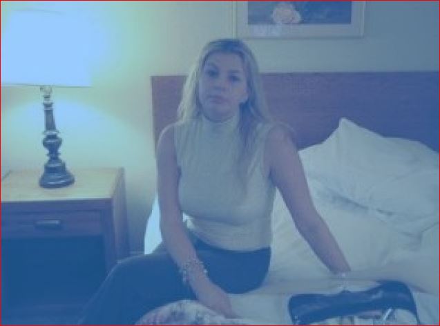 Mariëtte houdt van anaal, wilde sex, geil chatten,  gangbang en hande