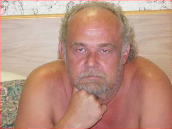 Zin om mij in het gezicht te spuiten?                                 