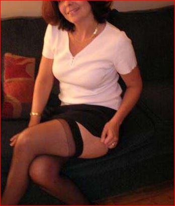 Jenny uit Goes is op zoek naar een date         .