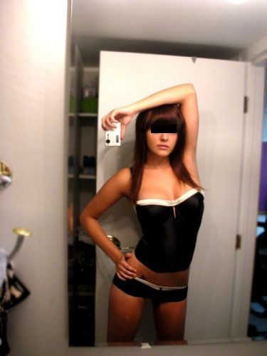 Vlotte jonge geile meid wil SEX