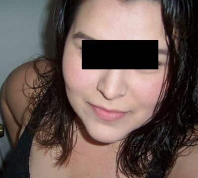 mollige getinte meid van 26 zoekt geile date