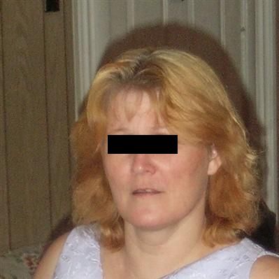 45 jarige Karin heeft zin in een lekkere warme ...