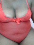 Oudere geile vrouw is op zoek naar direct sexcontact!