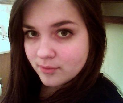 Lekkere dame met grote borsten opzoek naar actie!