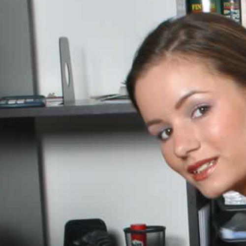Ik zoek leuke contacten, zowel mannen als vrouwen, heb geen eisen, het