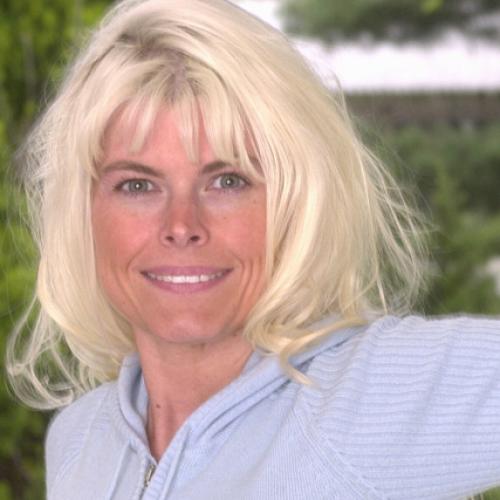 ik ben Simone, sinds een anderhalf jaar weer single en toe aan daten m