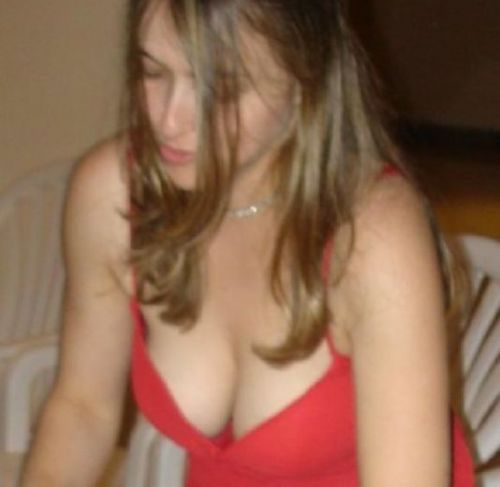  Buitensex, Facial, Neuken, Orale Sex, Parkeerplaats Sex, Pijpen, Tong