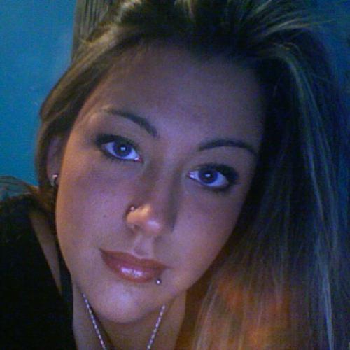 Mijn naam is Lara, ben 21 jaar en woon in Nijmegen. Zelf ben ik sponta